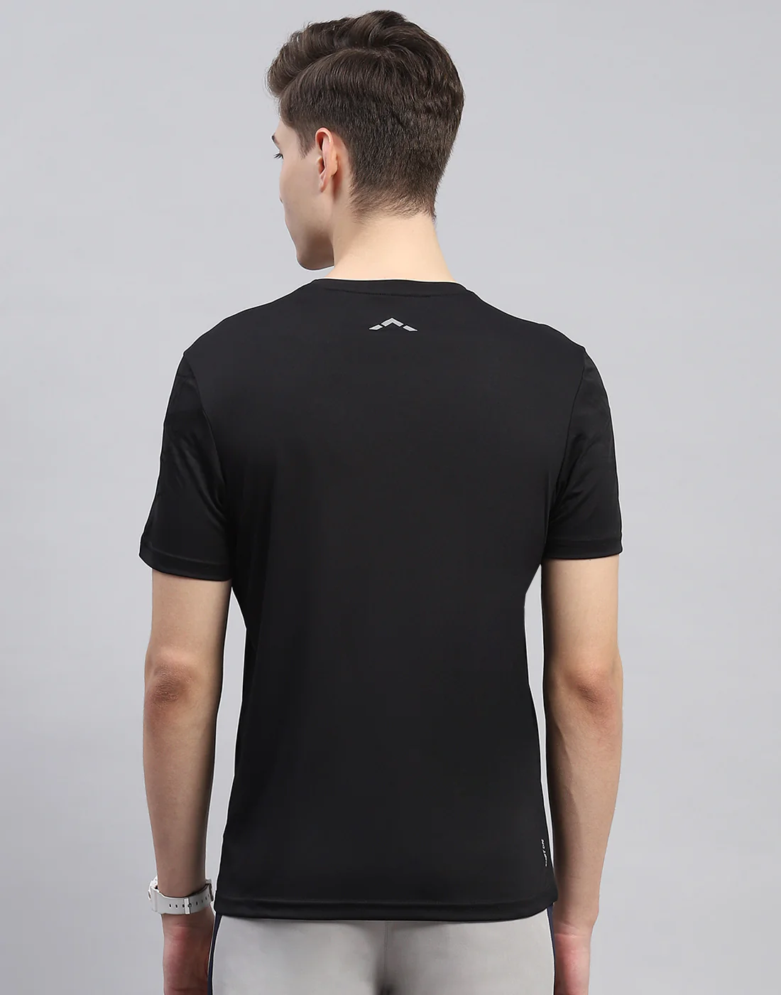 Rock.it Men Black Solid Round Neck Half Sleeve T-Shirt - Image 5