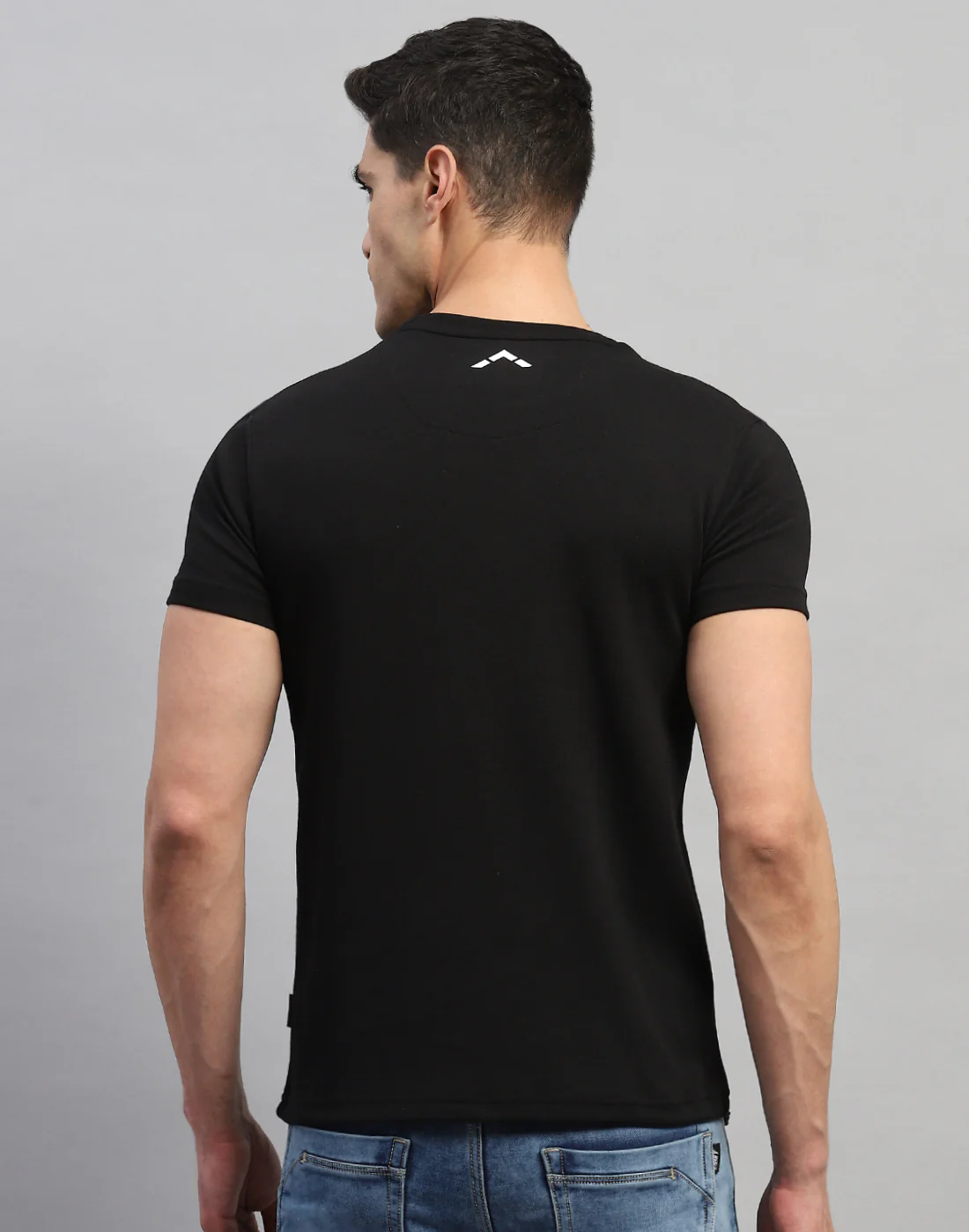 Rock.it Men Black Solid Round Neck Half Sleeve T-Shirt - Image 5