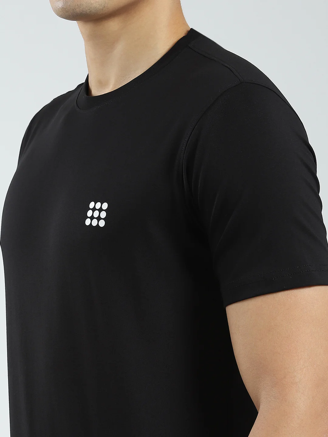 Rock.it Men Black Solid Round Neck Half Sleeve T-Shirt - Image 6