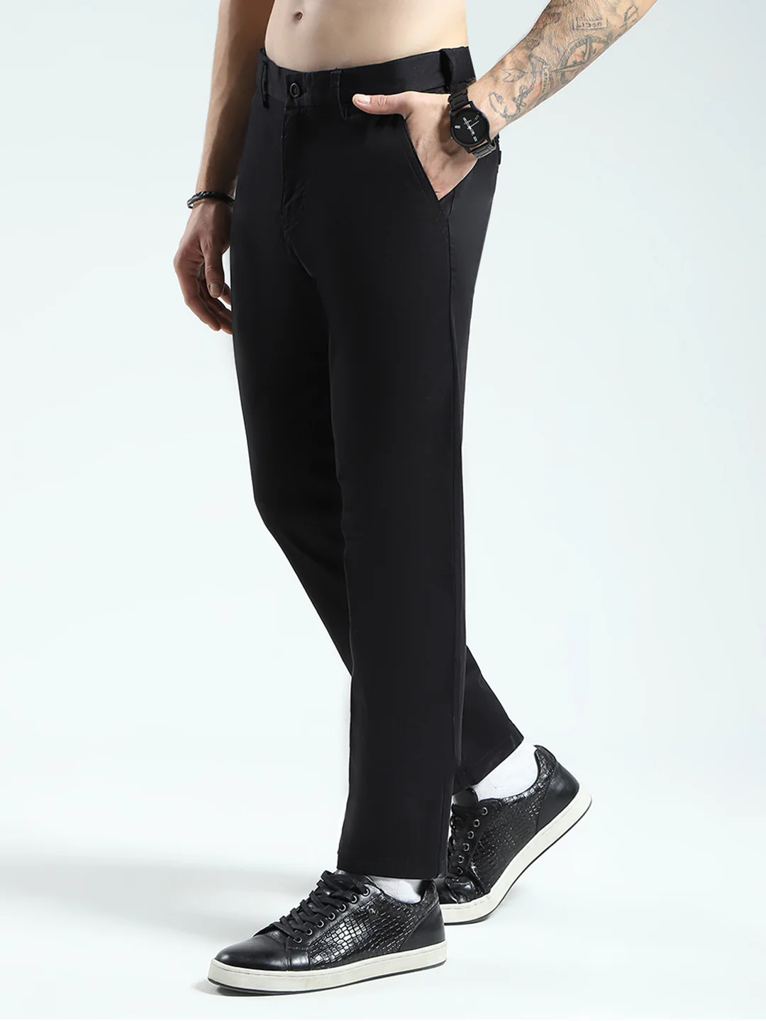 Men Black Solid Slim Fit Trouser - Image 3