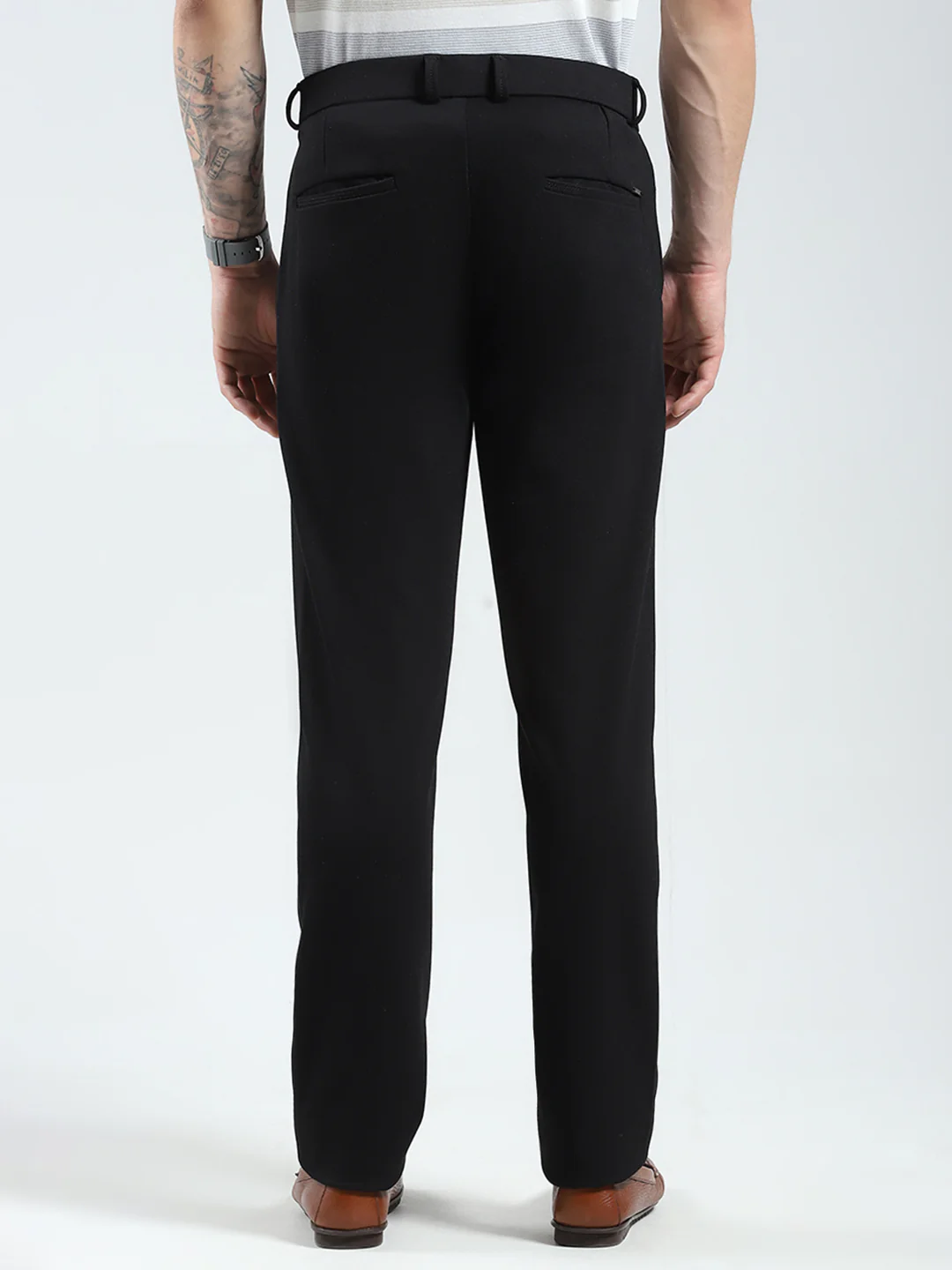 Men Black Solid Slim Fit Trouser - Image 5