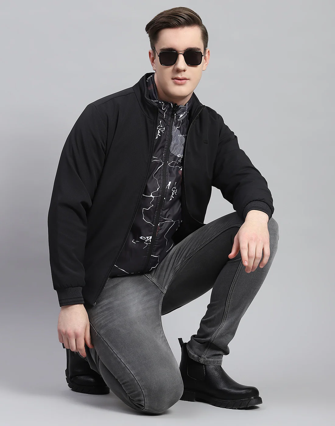 Men Black Solid Stand Collar Full Sleeve Reversible Jacket - 2 Pc set - Image 13