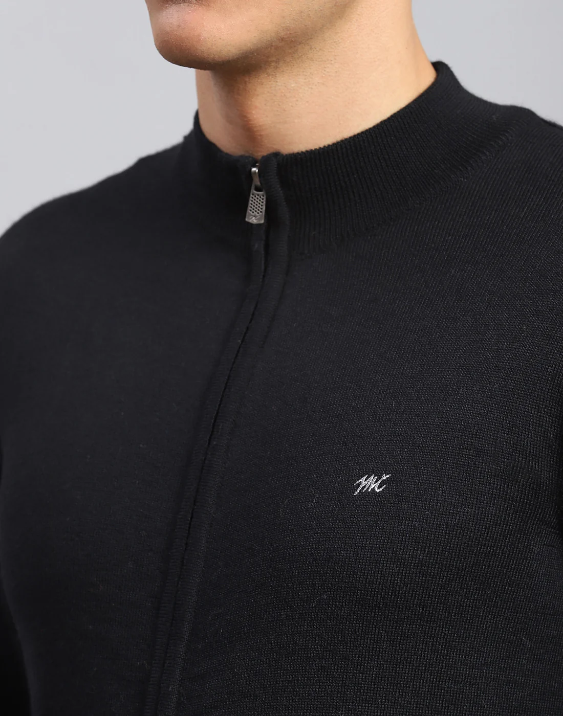 Men Black Solid Stand Collar Full Sleeve Pullover - Image 6