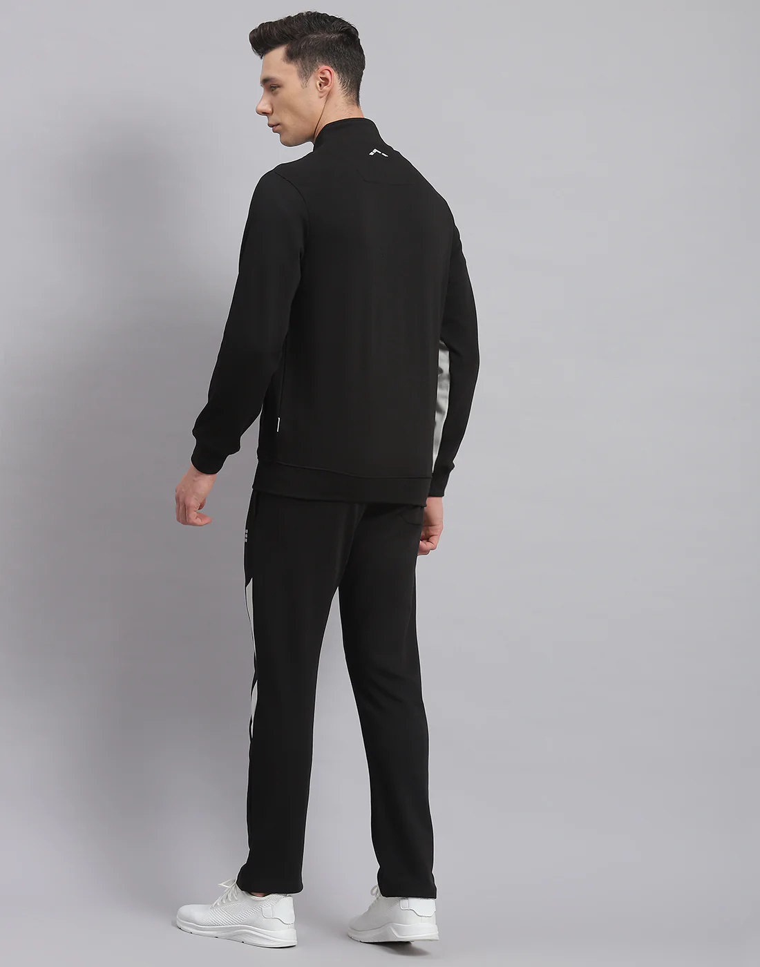 Rock.it Men Black Solid Stand Collar Full Sleeve Tracksuit - Image 5