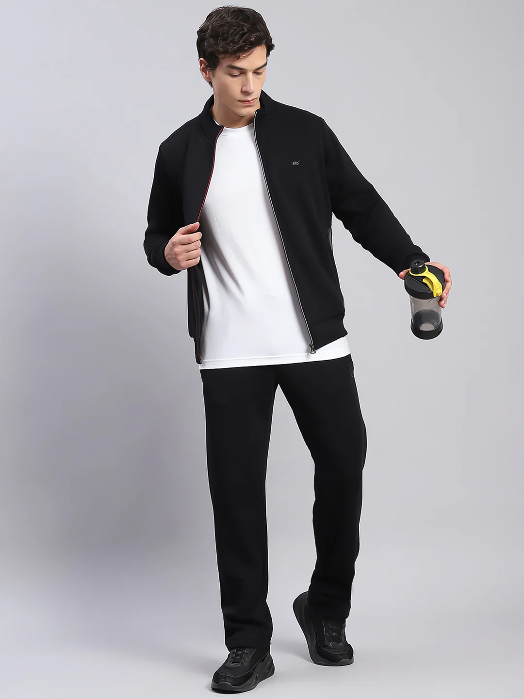 Men Black Solid Stand Collar Full Sleeve Tracksuits