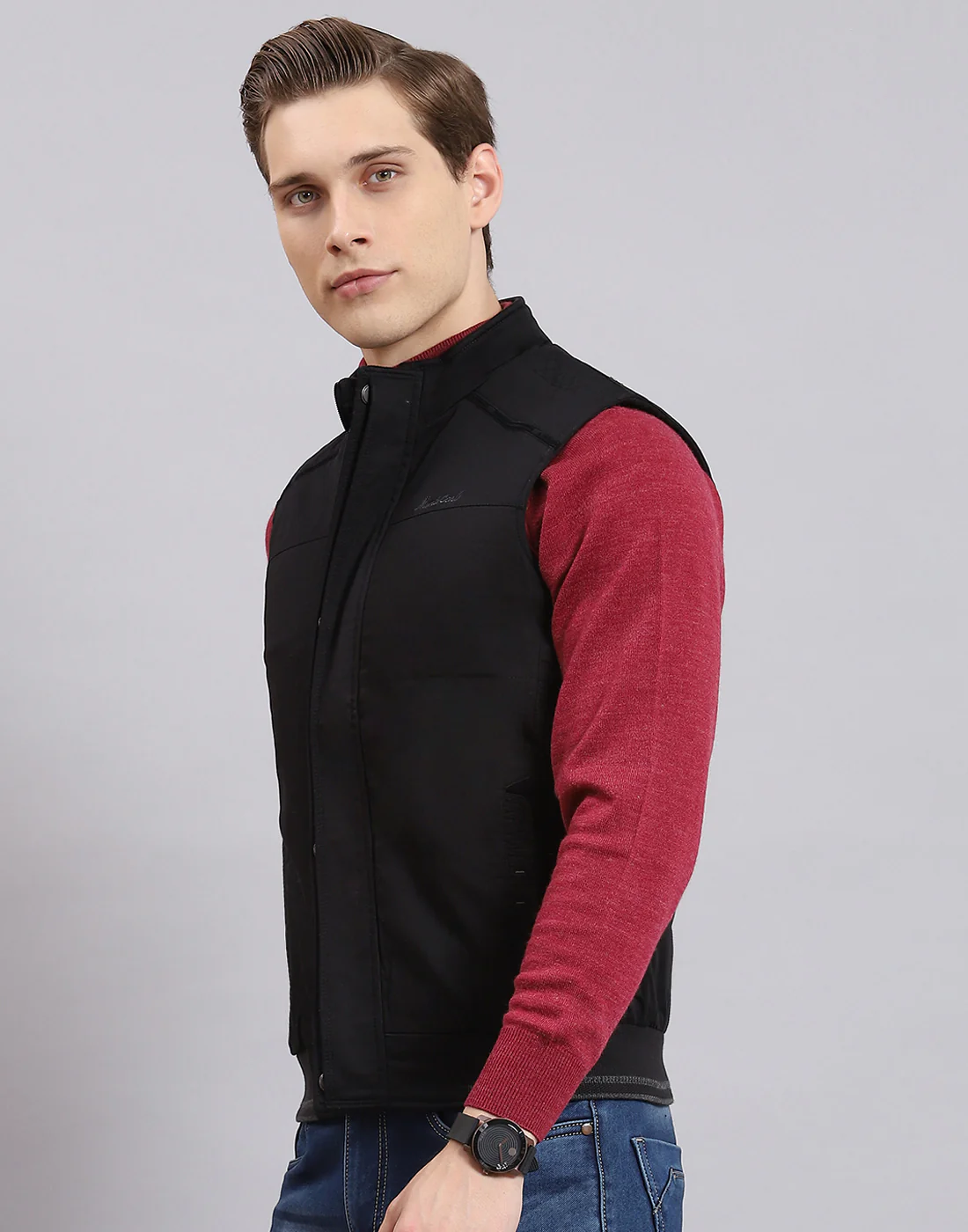 Men Black Solid Stand Collar Sleeveless Jacket - Image 3