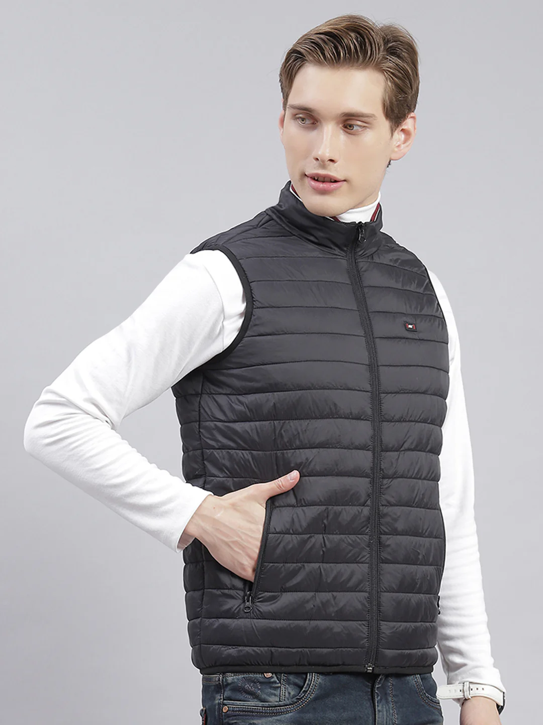 Men Black Solid Stand Collar Sleeveless Jackets - Image 4