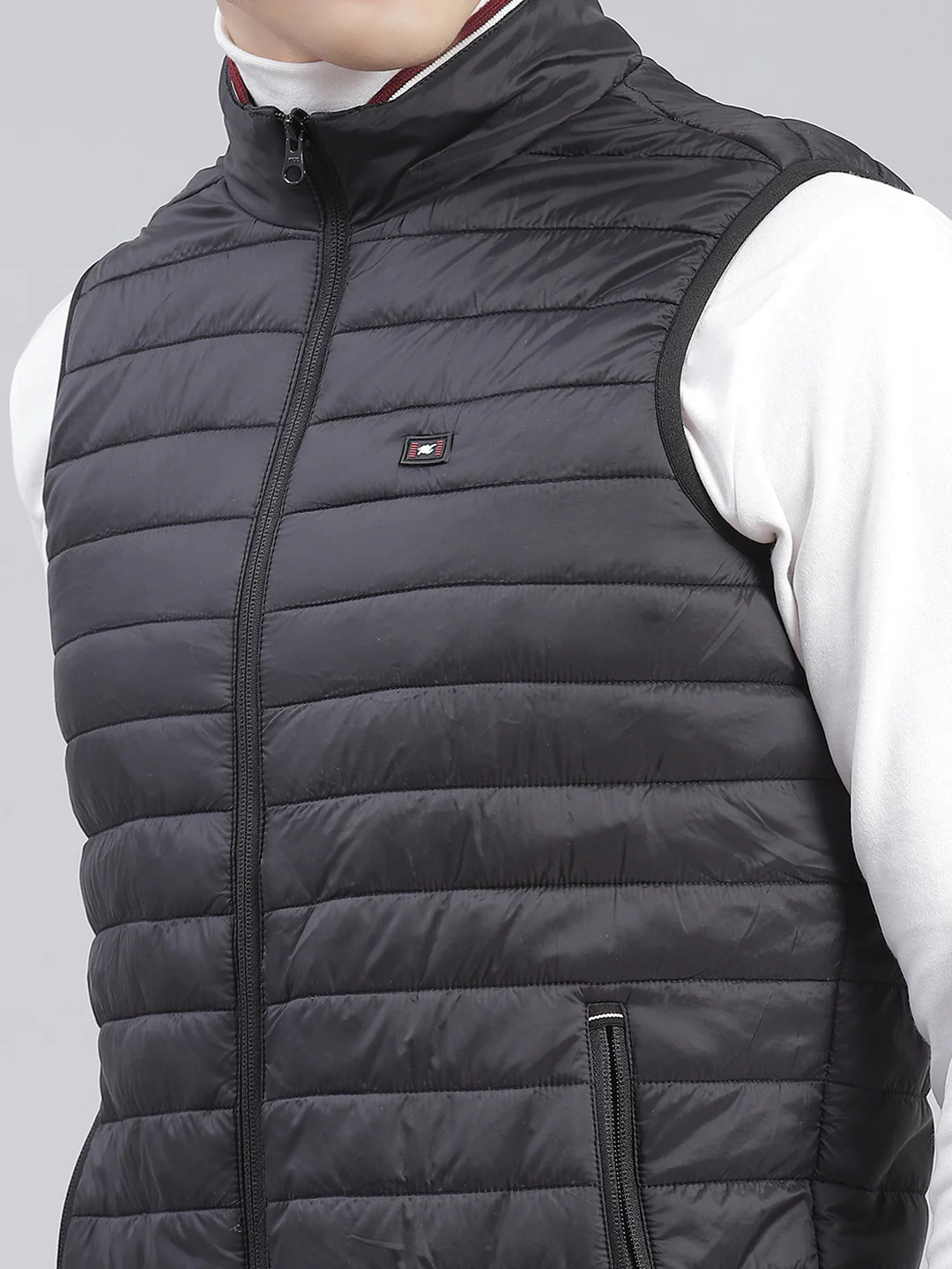 Men Black Solid Stand Collar Sleeveless Jackets - Image 6