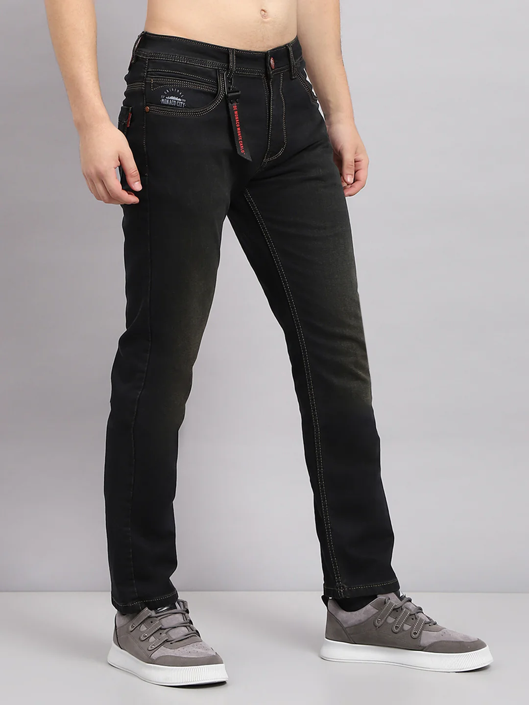 Men Black Solid Straight Fit Denim - Image 4