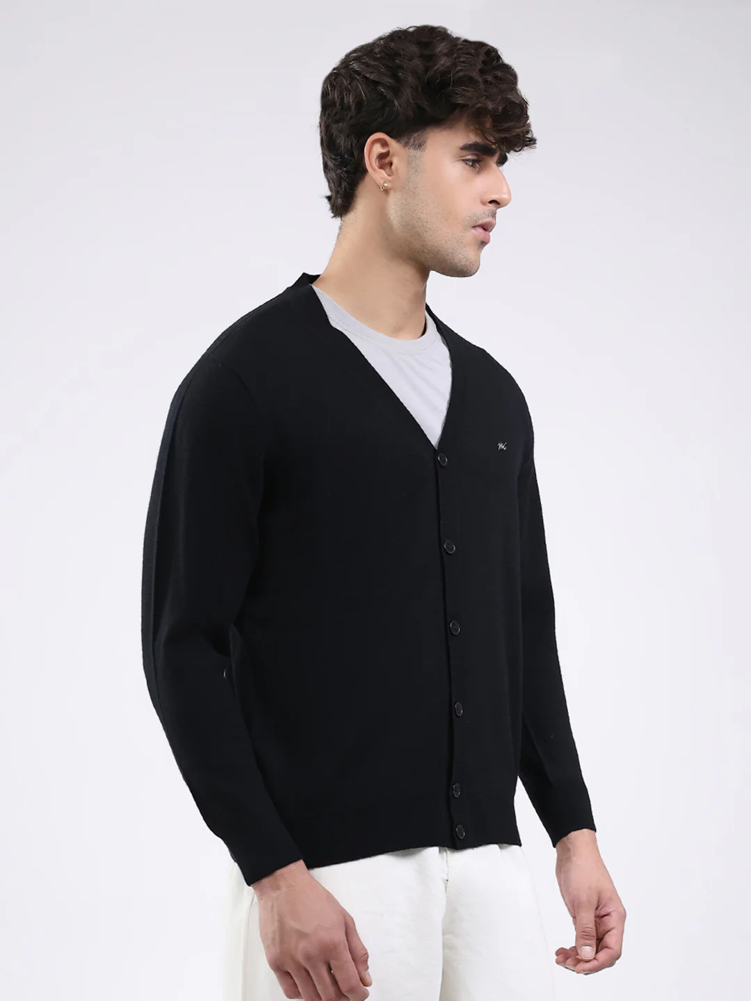Men Black Solid V Neck Full Sleeve Cardigan - Image 4