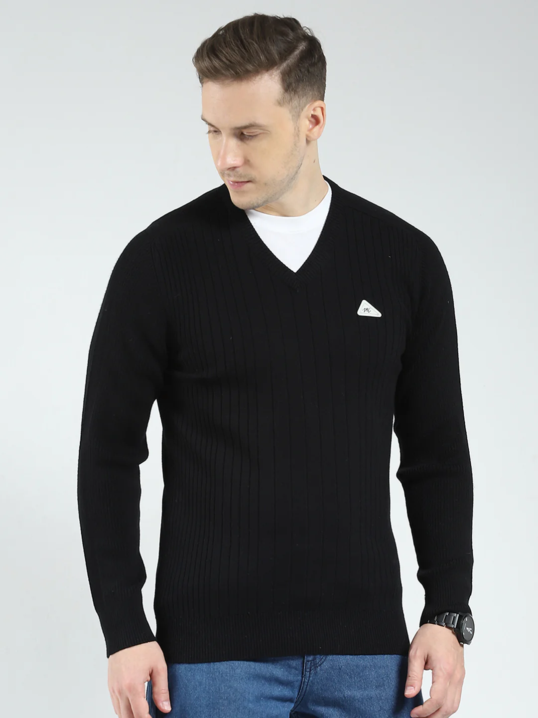 Men Black Solid V Neck Full Sleeve Pullover - Image 6