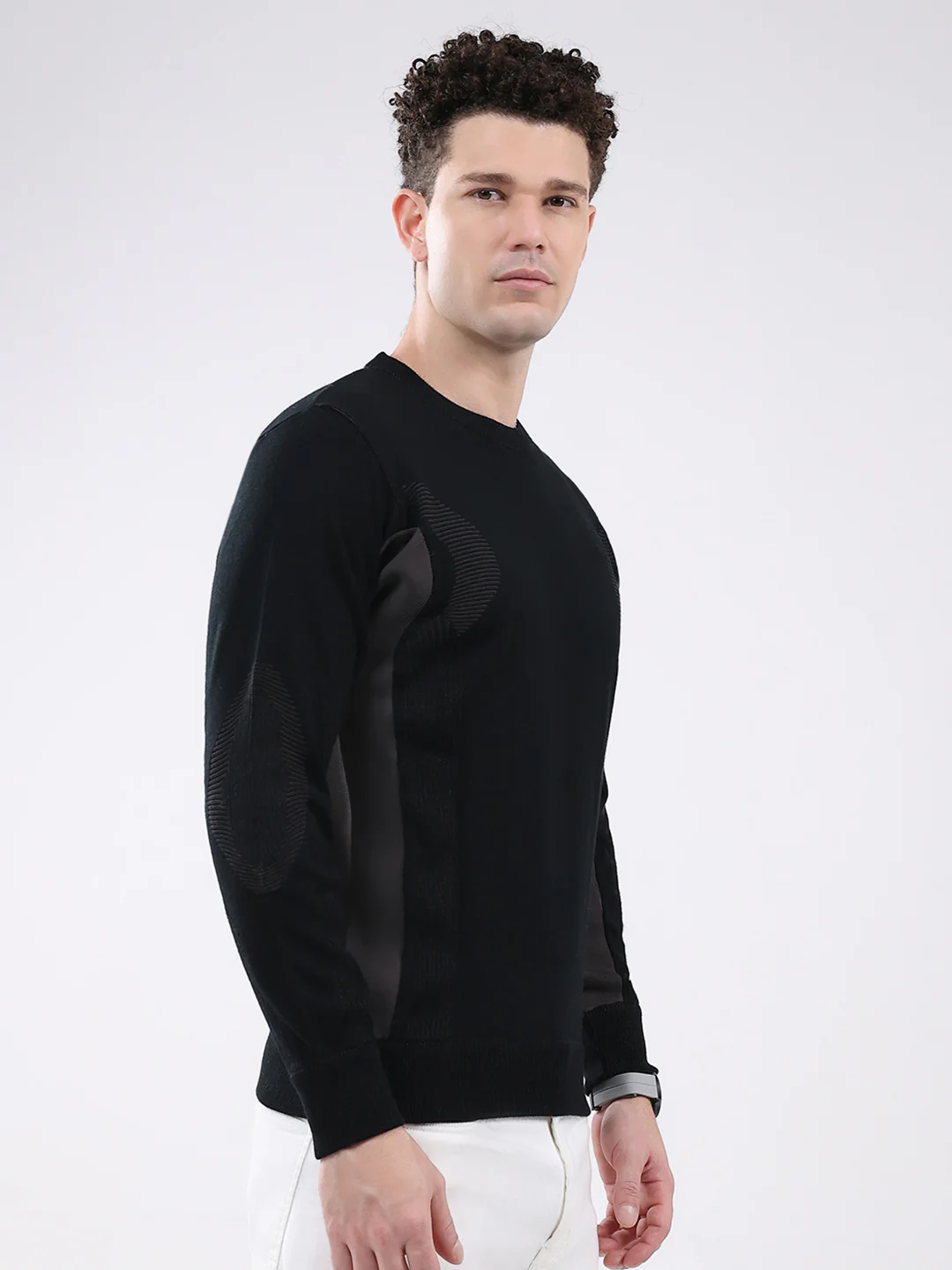Men Black Solid Round Neck Full Sleeve Pullover - Image 4