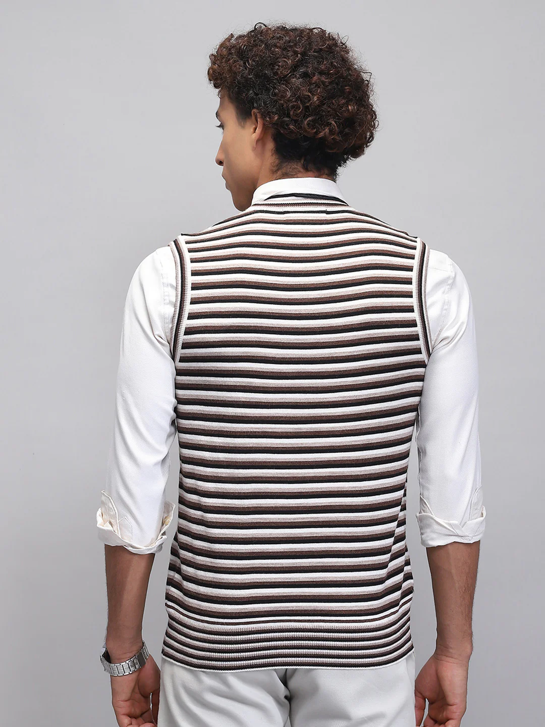 Men Black Stripe V Neck Sleeveless Sweater - Image 5