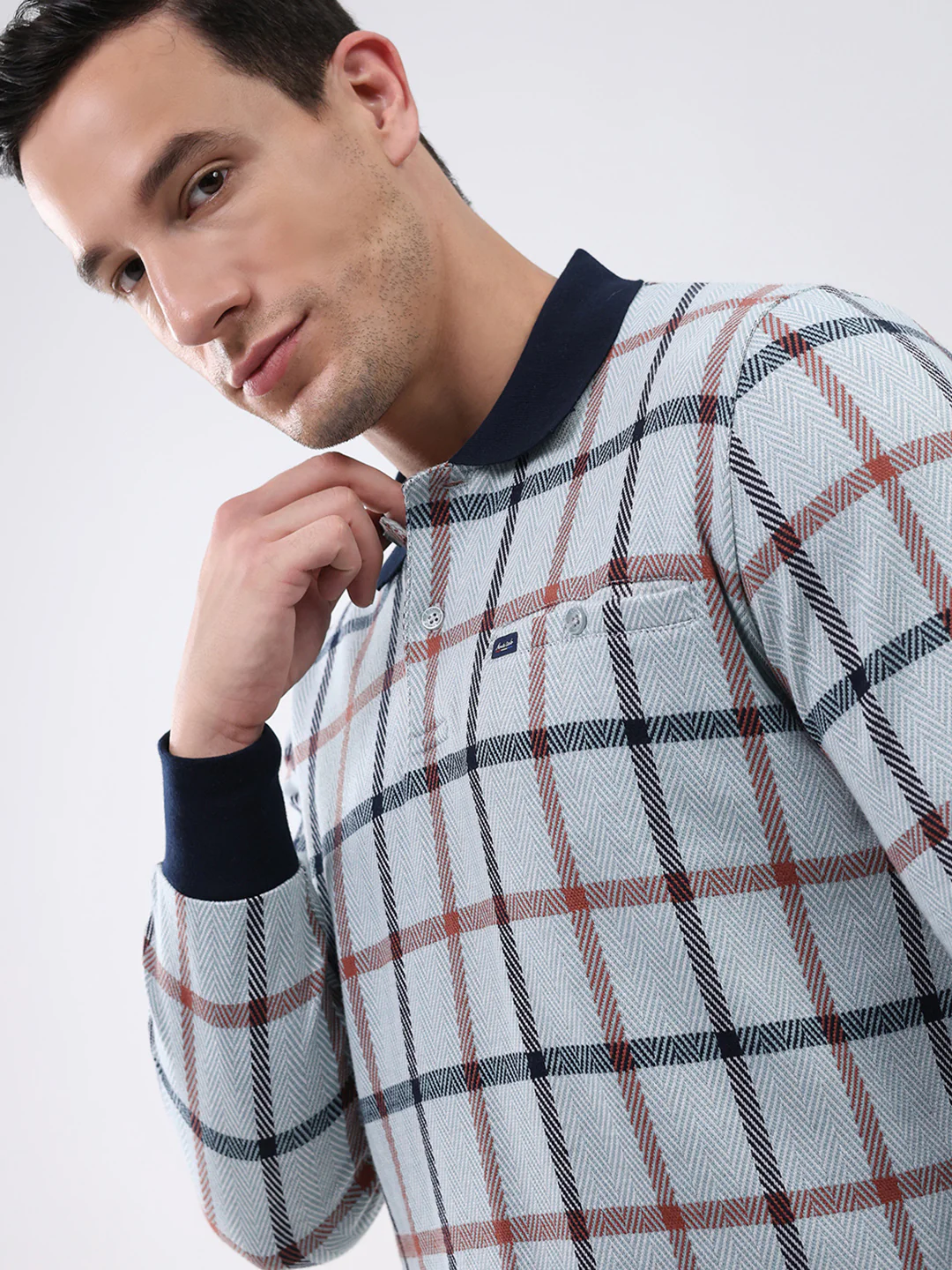 Men Blue Abstract Collar Full Sleeve Winter T-Shirt - Image 6