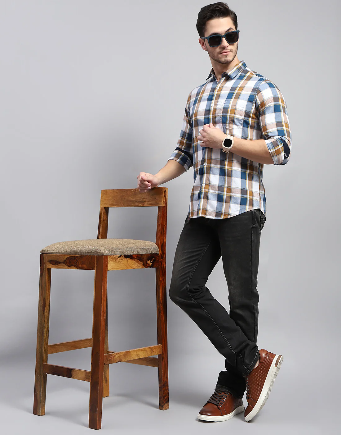 Men Blue Check Collar Full Sleeve Shirt - Image 2