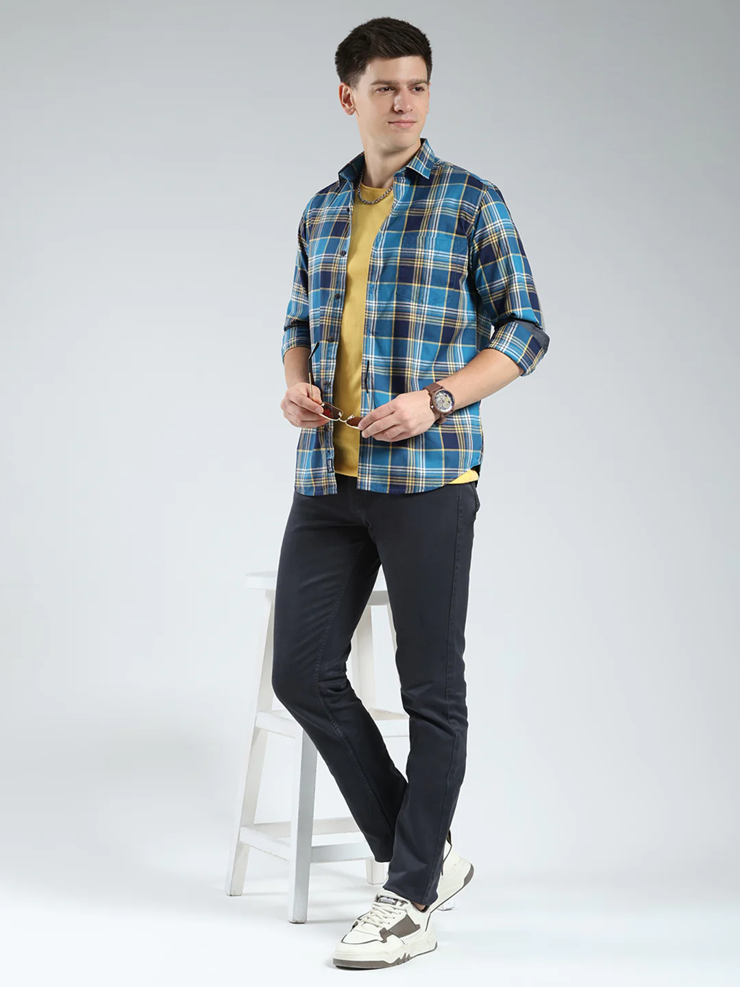 Men Blue Check Collar Full Sleeve Shirt - Image 2
