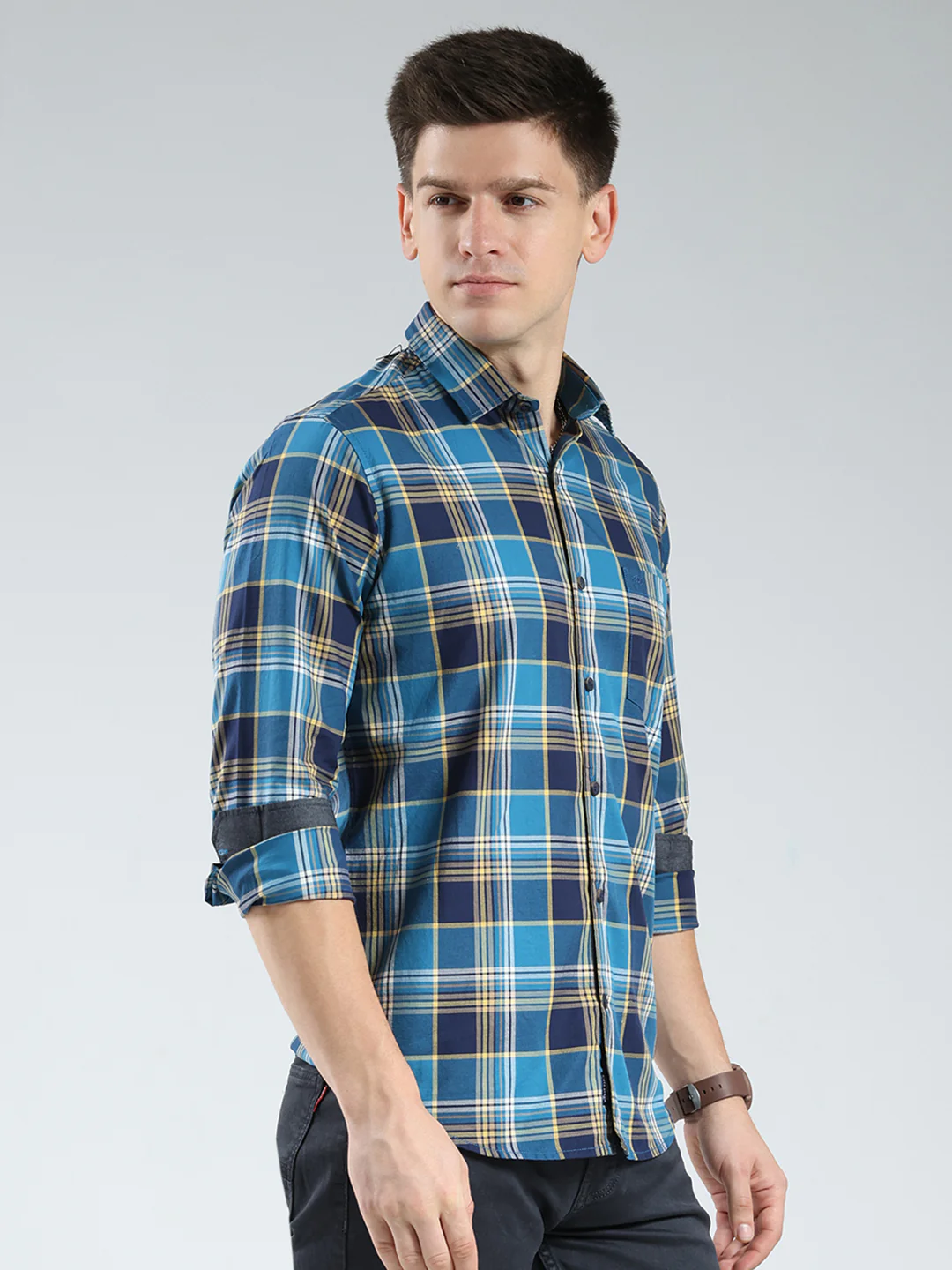 Men Blue Check Collar Full Sleeve Shirt - Image 4