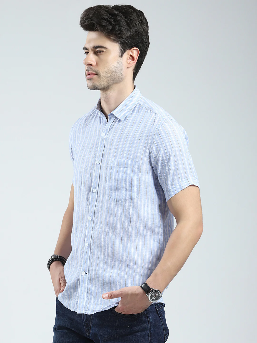 Men Blue Check Collar Half Sleeve Linen Shirt - Image 3