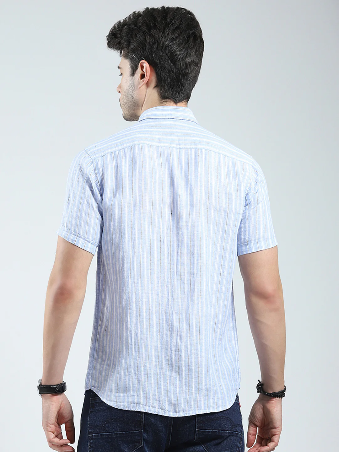 Men Blue Check Collar Half Sleeve Linen Shirt - Image 5