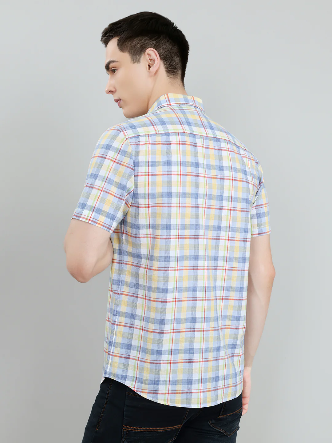 Men Blue Check Collar Half Sleeve Shirt - Image 3
