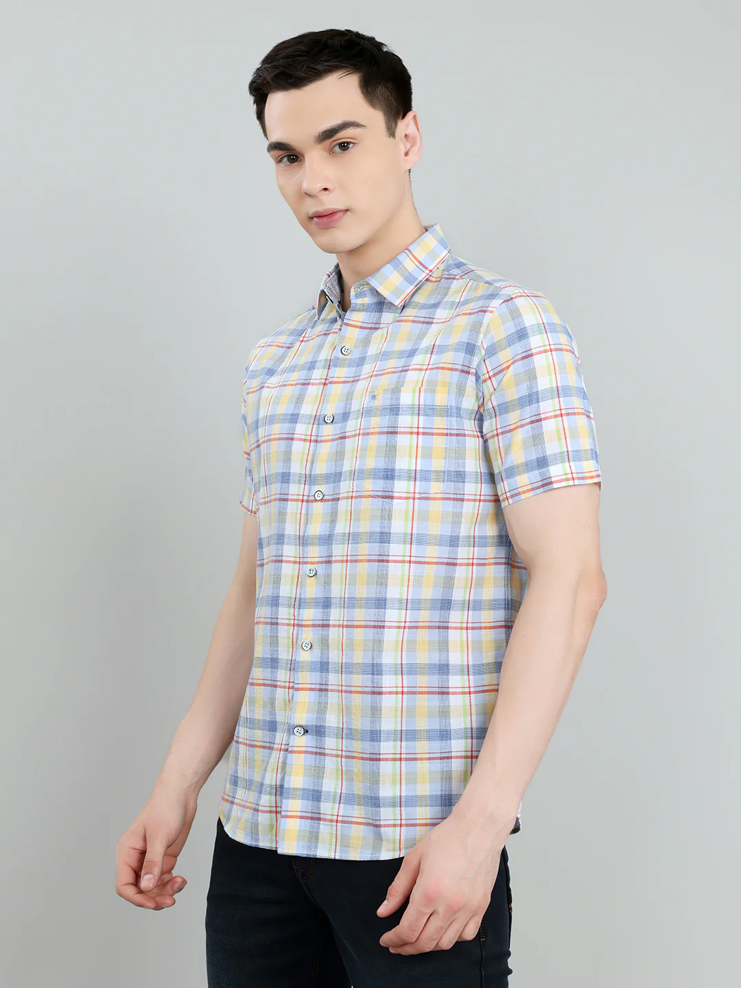 Men Blue Check Collar Half Sleeve Shirt - Image 4