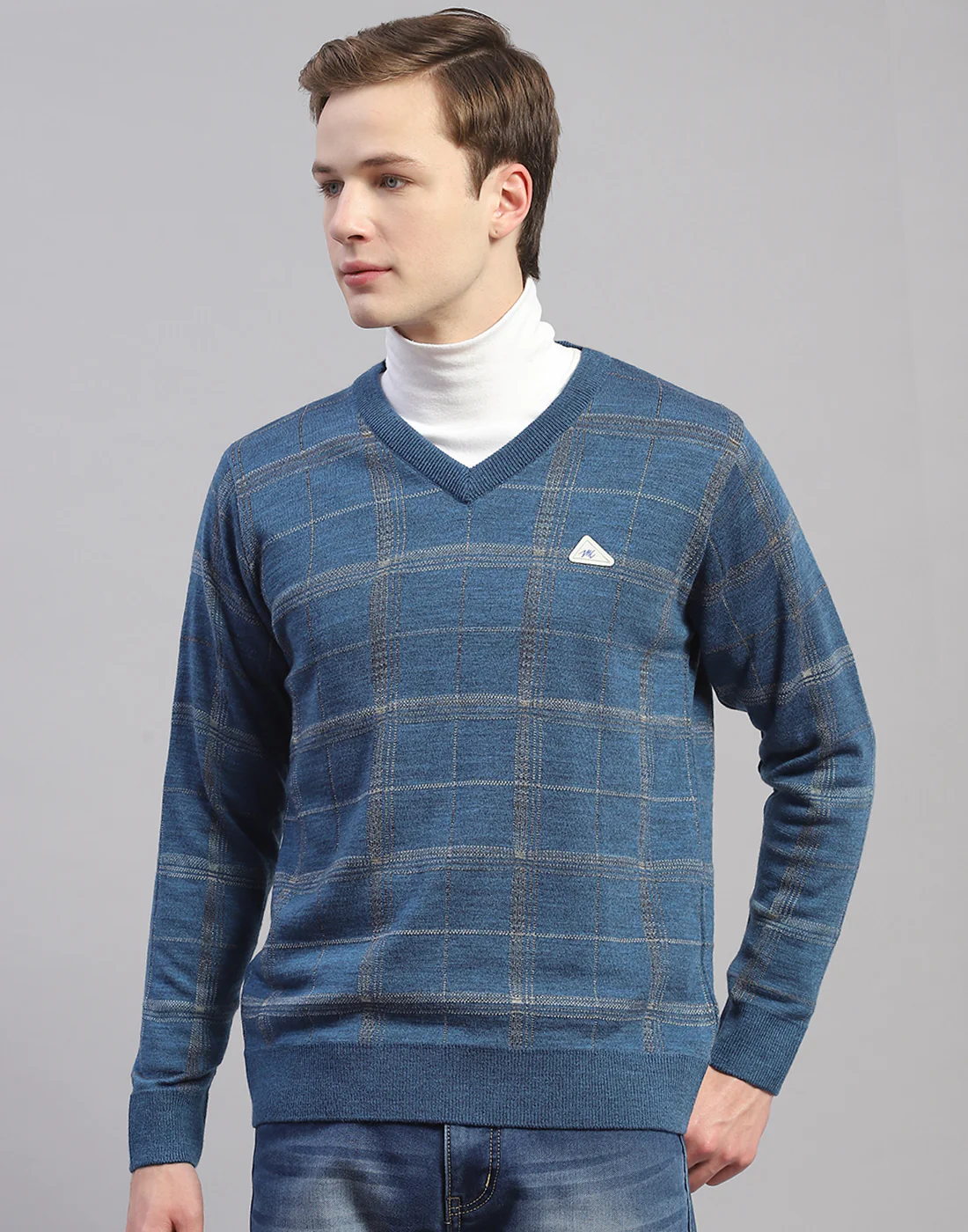 Men Blue Check V Neck Full Sleeve Pullover - Image 2