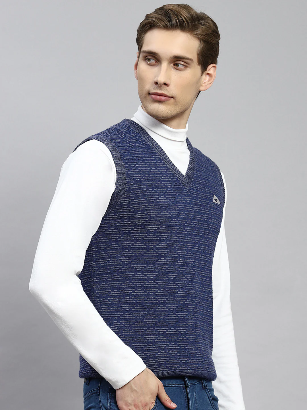 Men Blue Jaquard Sweater - Image 3