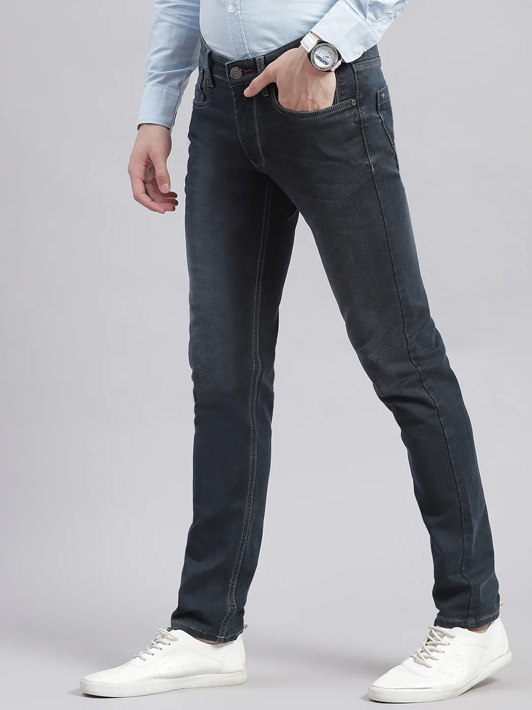 Men Blue Light Wash Regular Fit Denims - Image 3