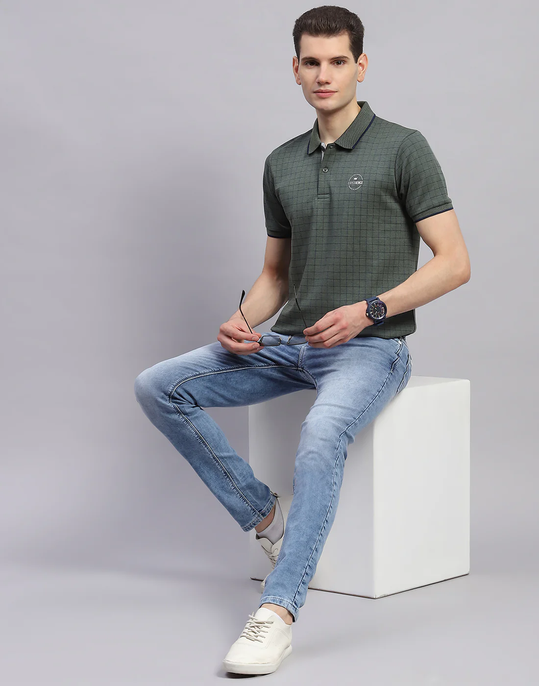 Men Blue Light Wash Skinny Fit Denim - Image 2