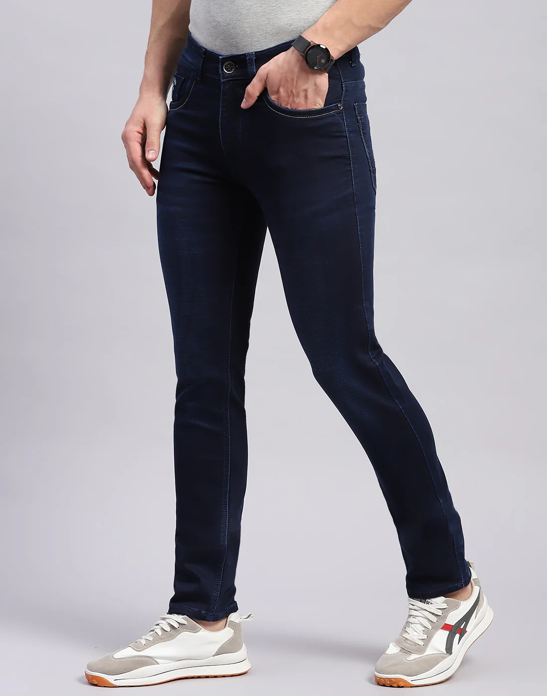 Men Blue Light Wash Skinny Fit Denim - Image 3