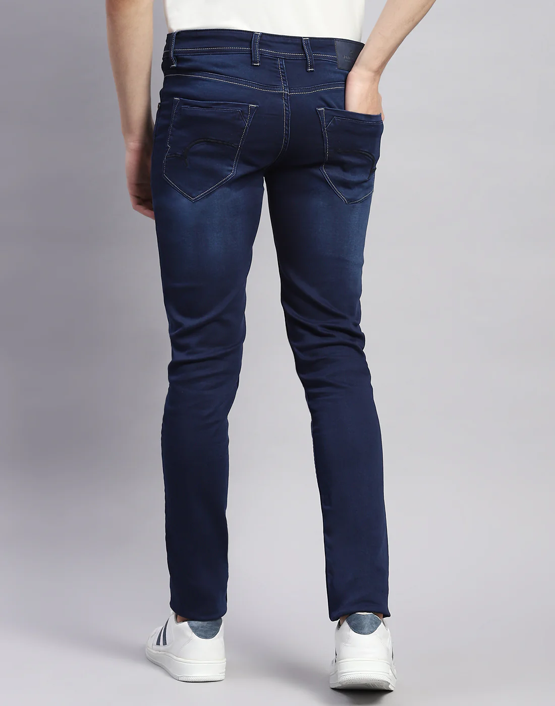 Men Blue Light Wash Skinny Fit Denim - Image 5