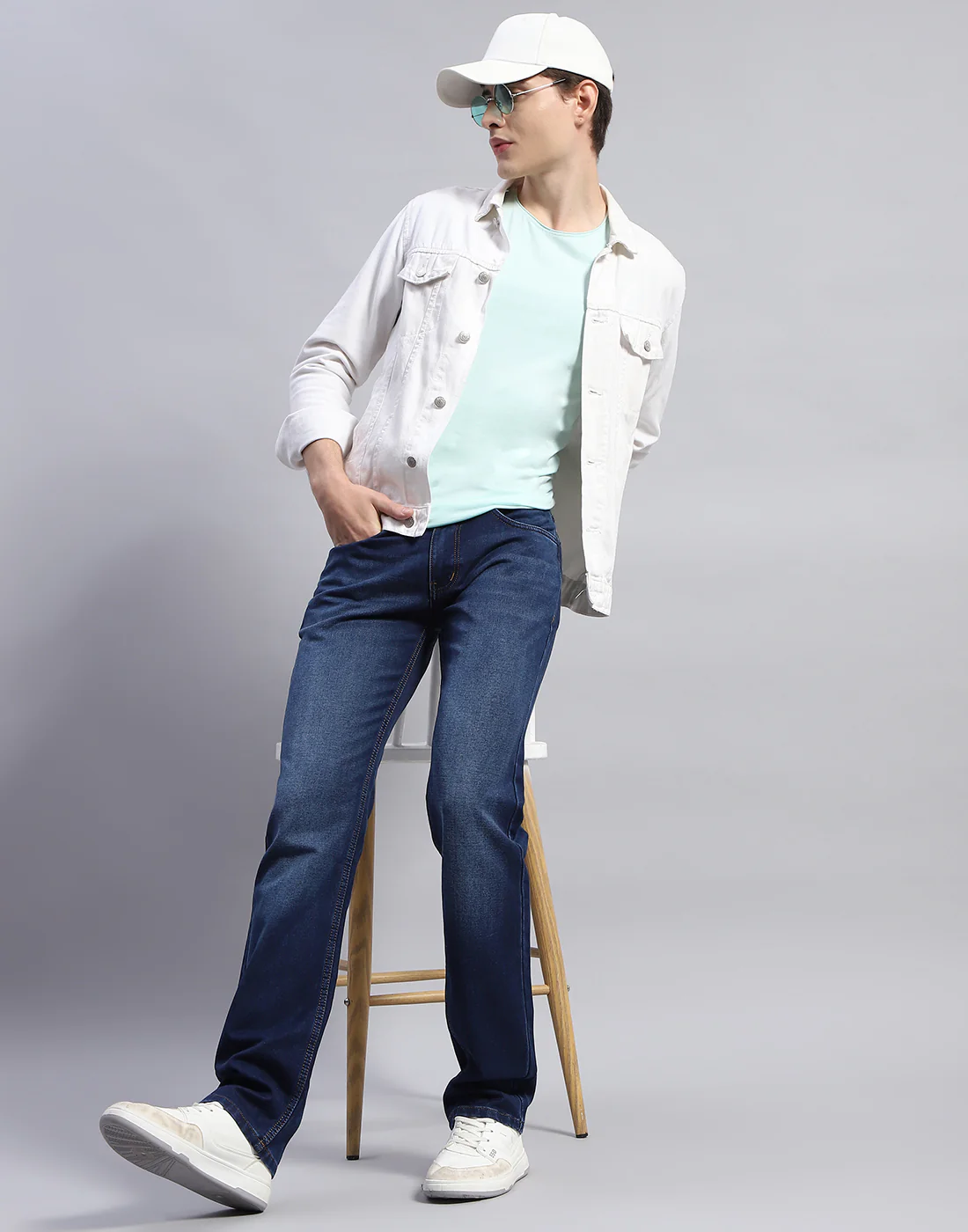 Men Blue Light Wash Straight Fit Denim - Image 2