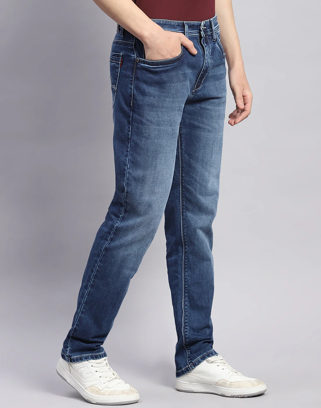 Men Blue Light Wash Straight Fit Denim - Image 4