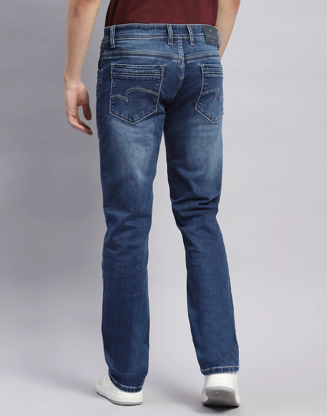 Men Blue Light Wash Straight Fit Denim - Image 5