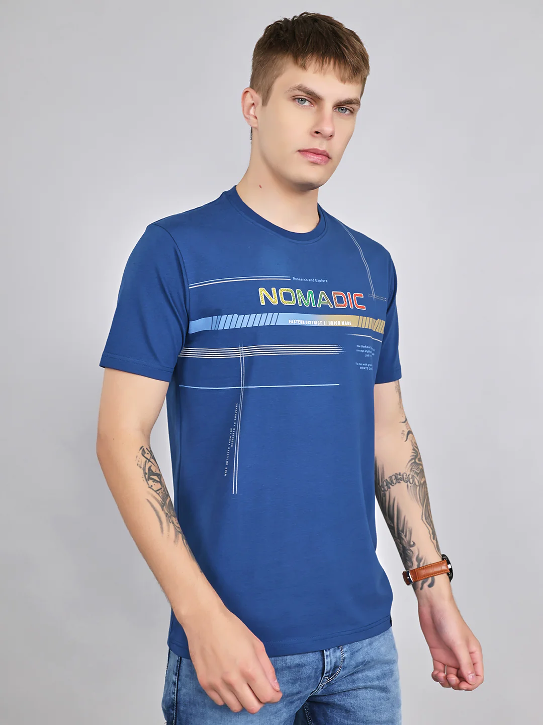 Men Blue Plain Round Neck Half Sleeve T-Shirt - Image 3