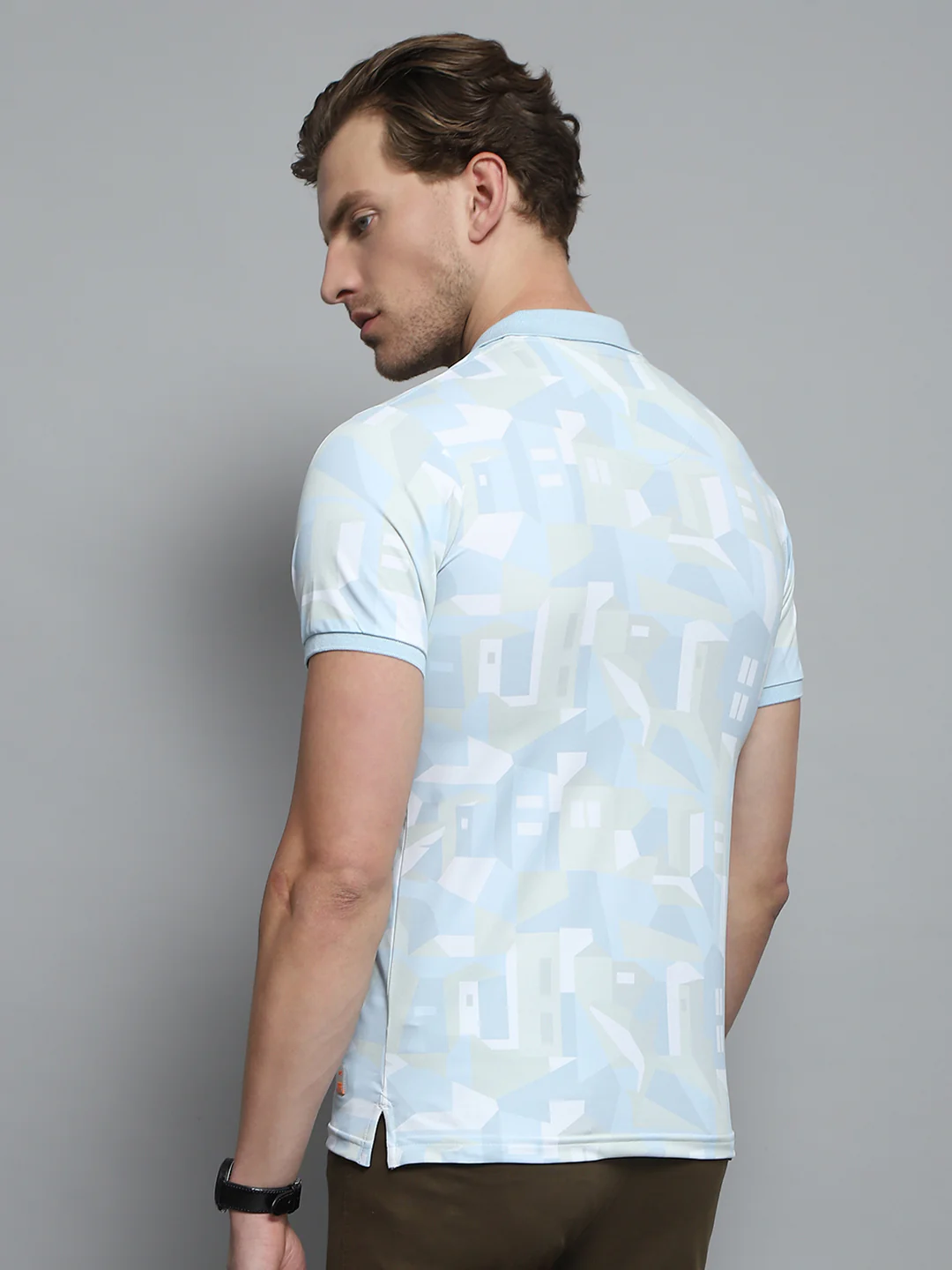 Men Blue Printed Collar Half Sleeve T-Shirt - Image 5