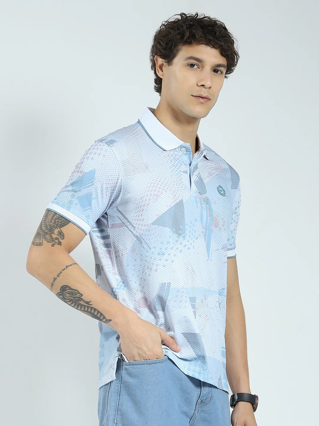 Men Blue Printed Collar Half Sleeve T-Shirt - Image 4