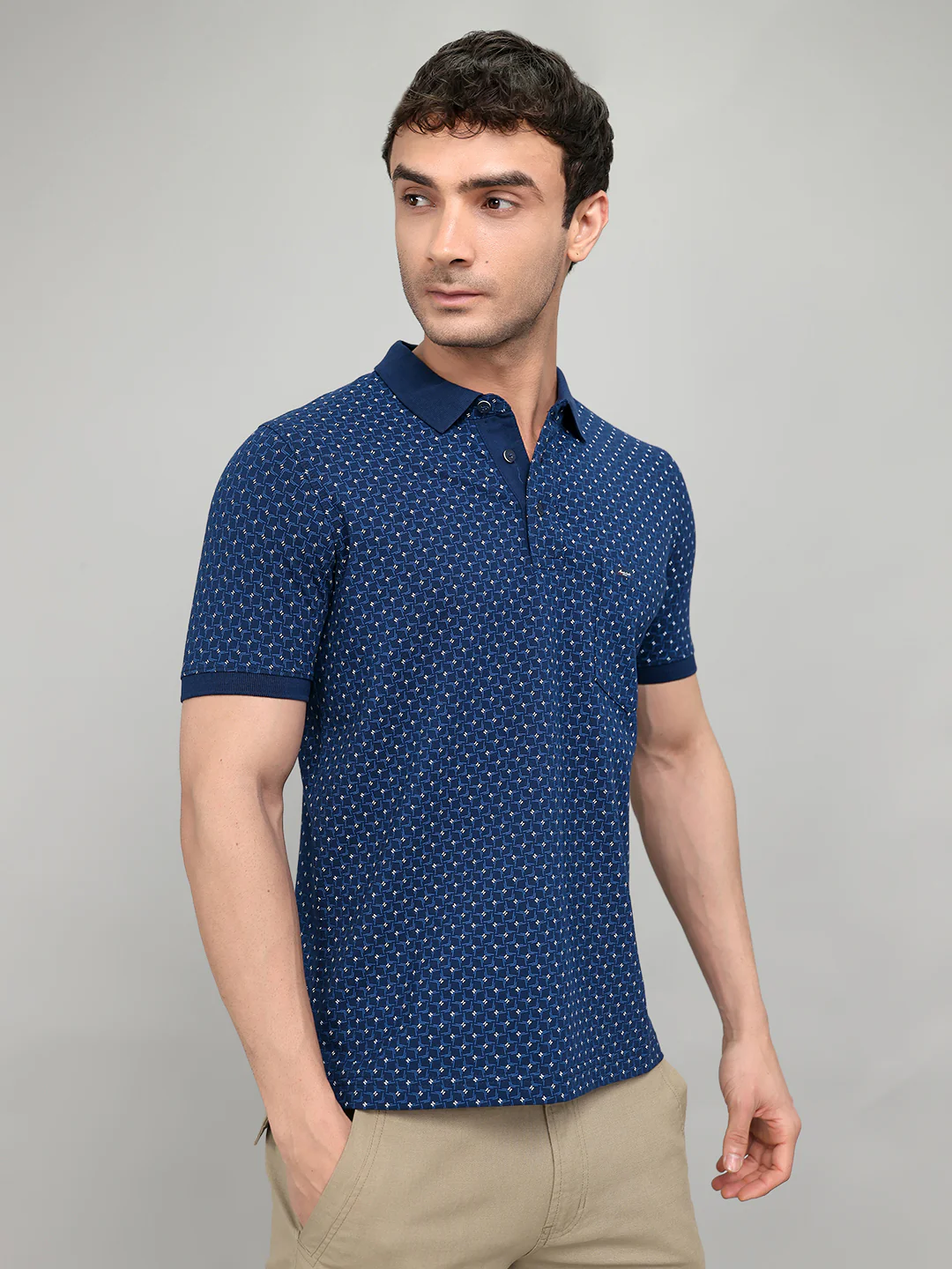 Men Blue Printed Collar Half Sleeve T-Shirt - Image 3