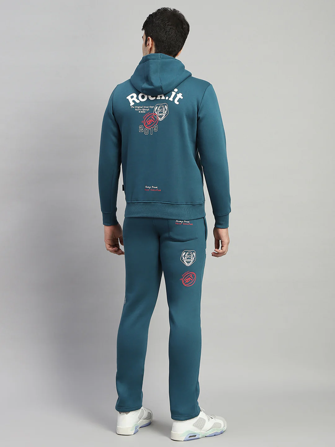 Rock.it Men Blue Printed Hooded Full Sleeve Winter Tracksuit - Image 5