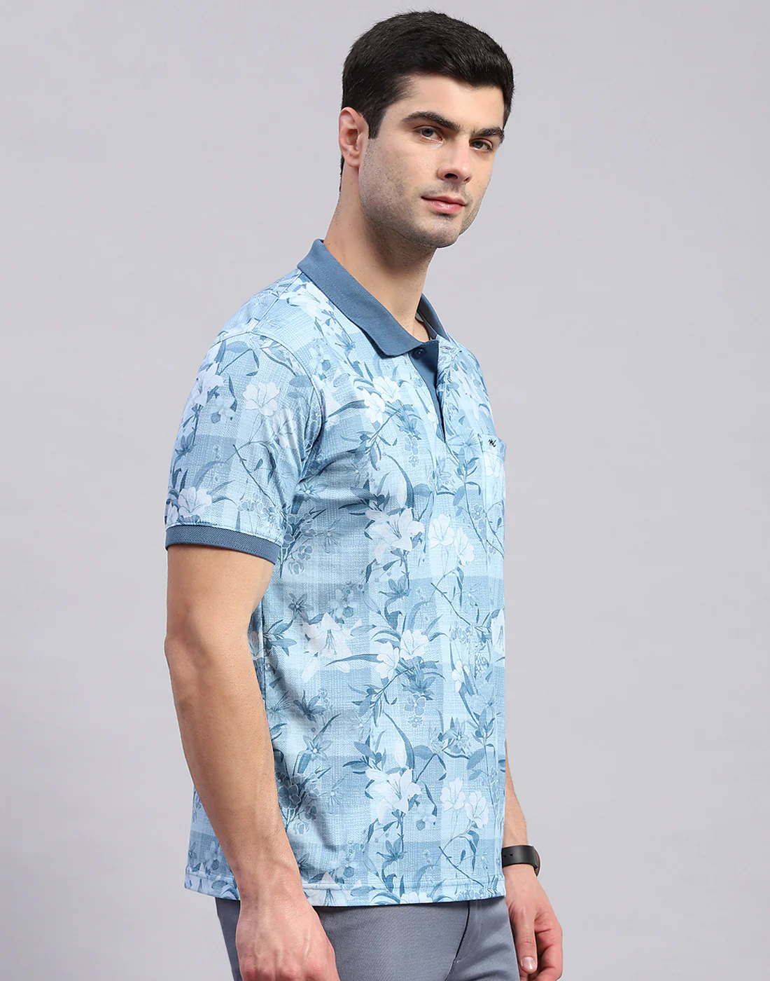 Men Blue Printed Polo Collar Half Sleeve T-Shirt - Image 4