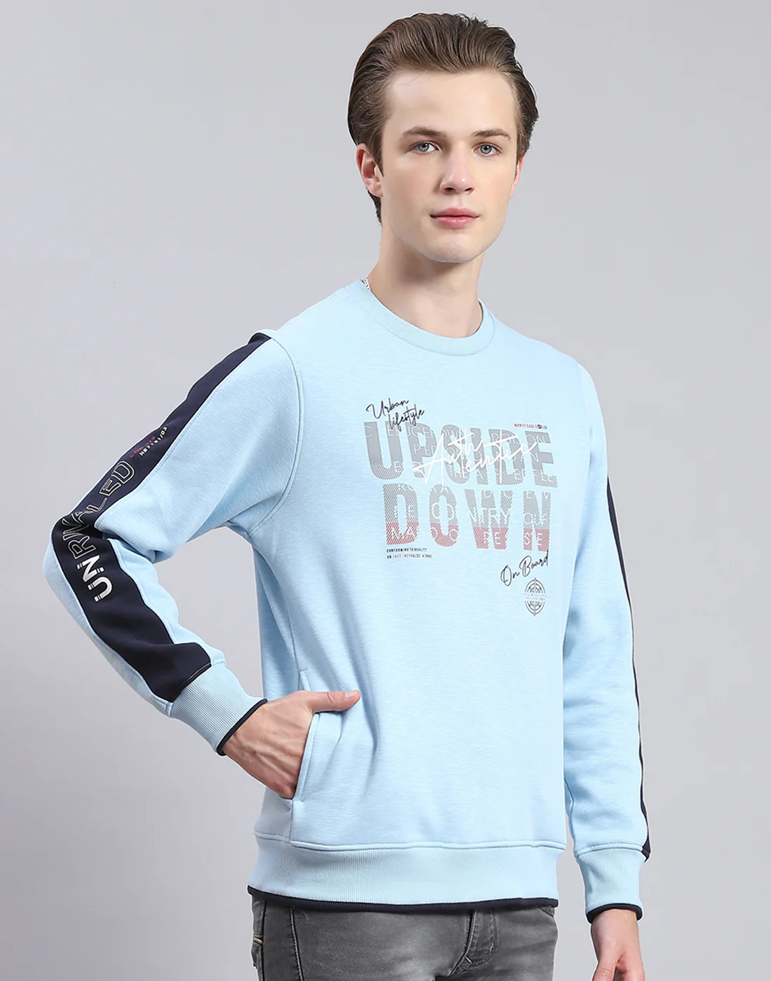 Men Blue Printed Round Neck Full Sleeve Sweatshirt - Image 4