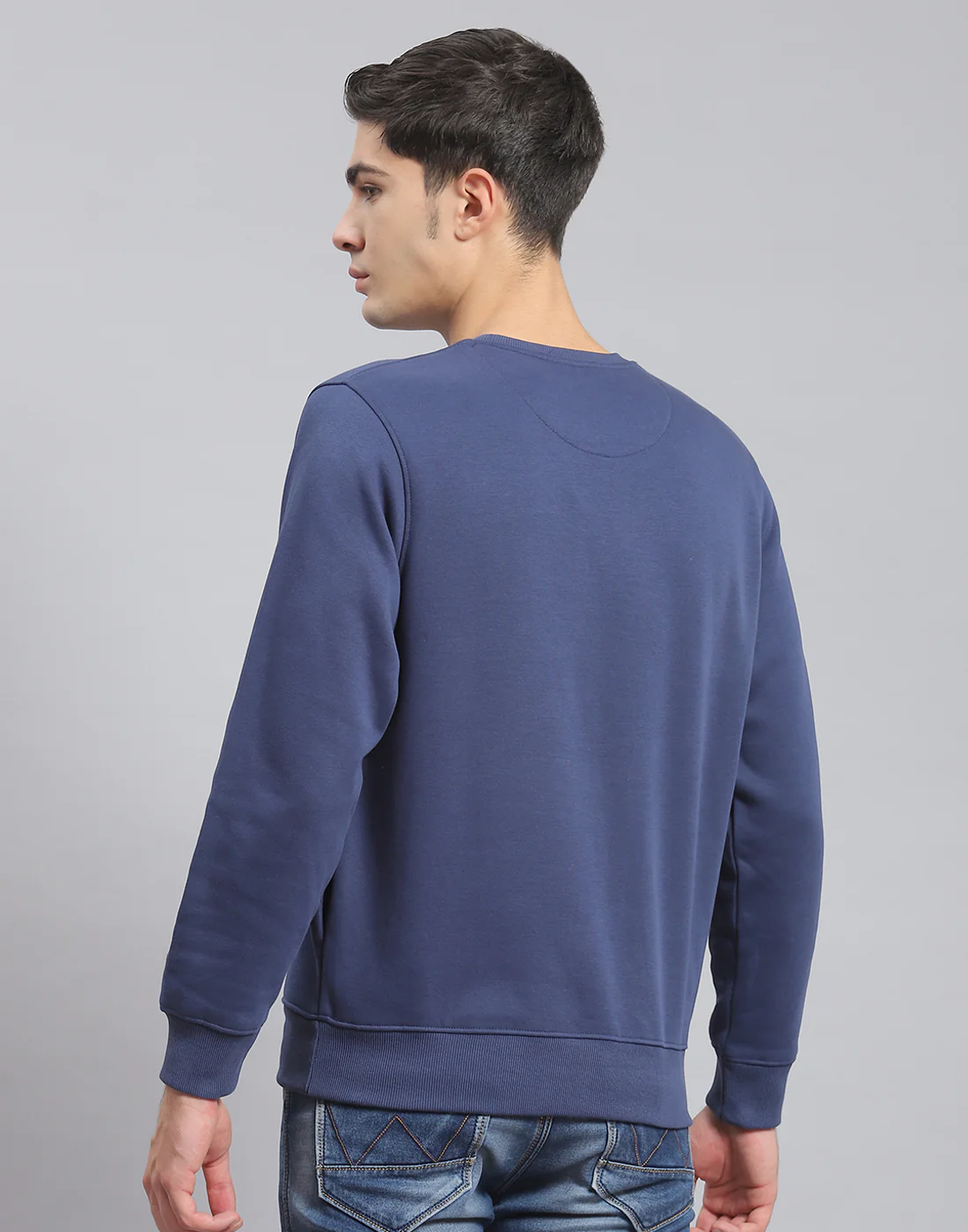 Men Blue Printed Round Neck Full Sleeve Sweatshirt - Image 6