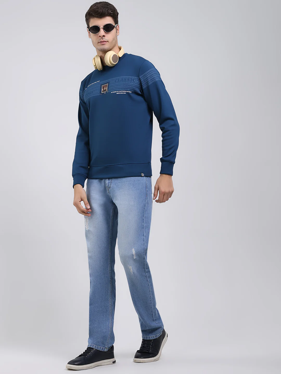 Men Blue Printed Round Neck Full Sleeve Sweatshirt - Image 2