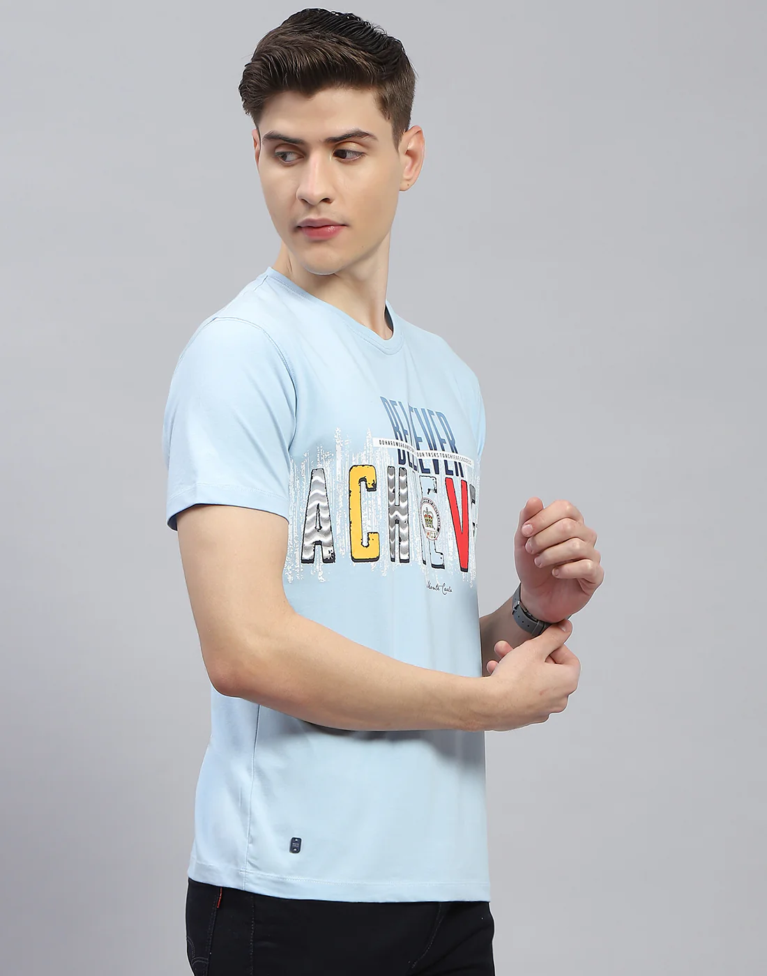 Men Blue Printed Round Neck Half Sleeve T-Shirt - Image 4