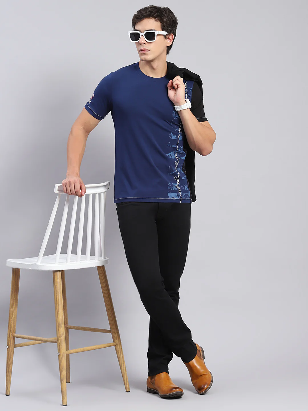 Men Blue Printed Round Neck Half Sleeve T-Shirts - Image 2