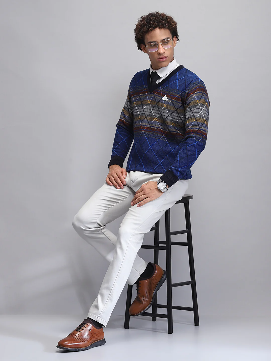 Men Blue Printed V Neck Full Sleeve Pullover - Image 2