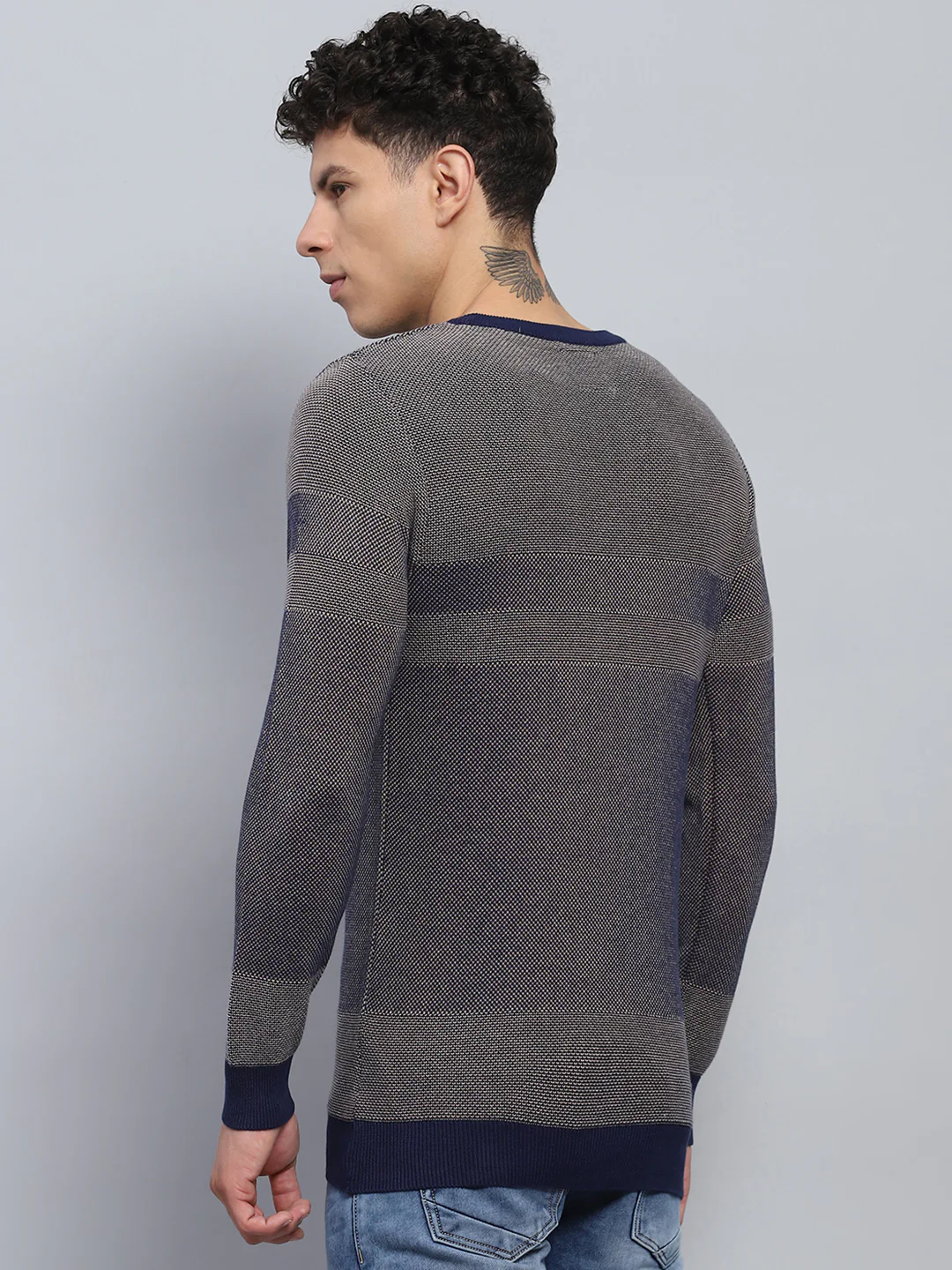 Men Blue Self Design Round Neck Full Sleeve Pullover - Image 5
