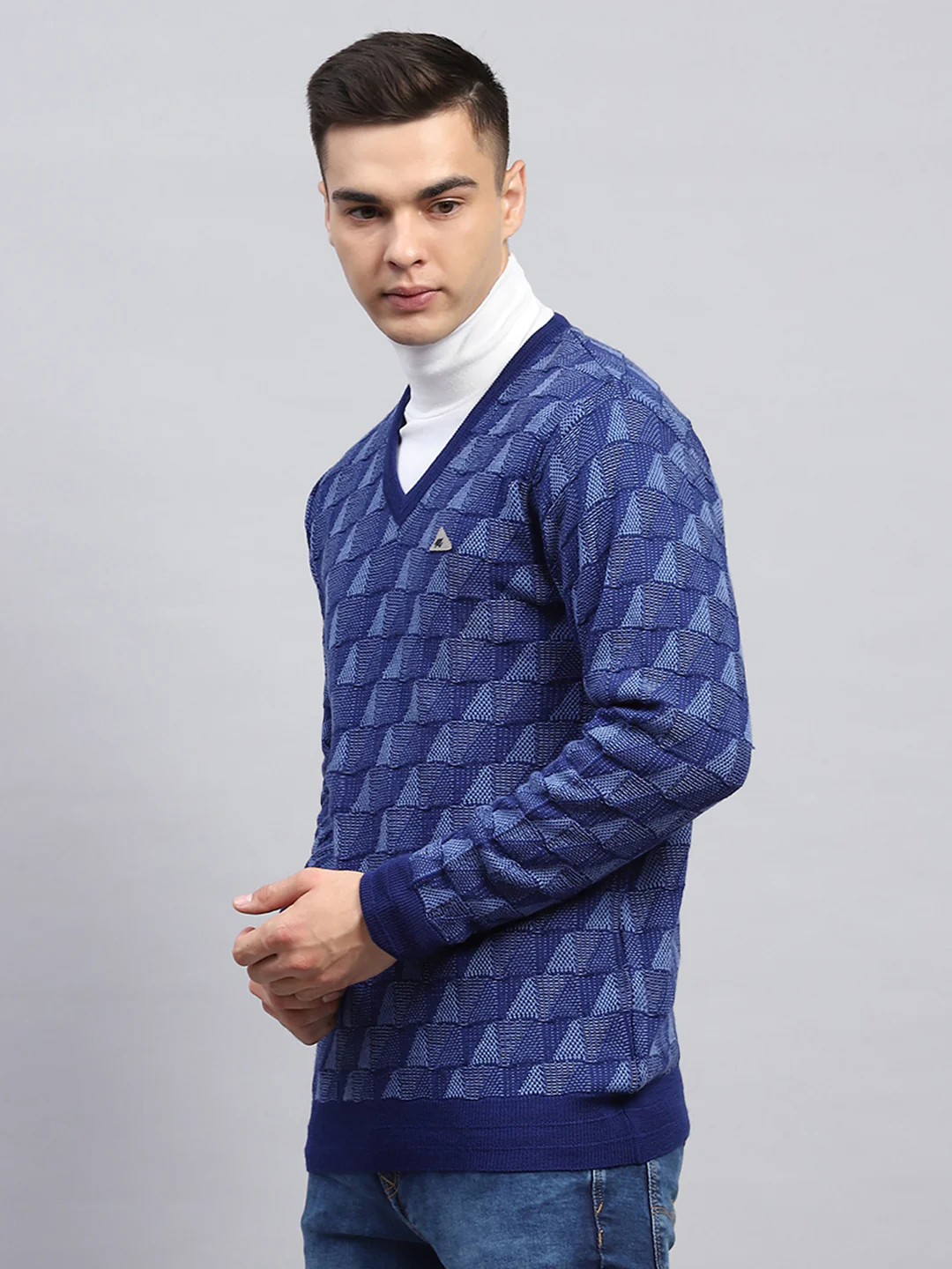 Men Blue Self Design V Neck Full Sleeve Pullover - Image 3