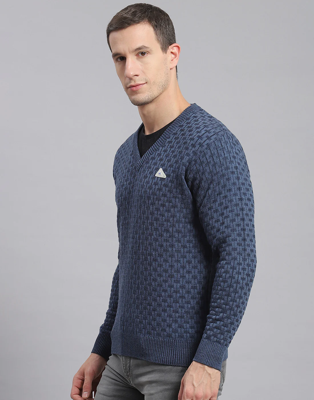 Men Blue Self Design V Neck Full Sleeve Sweater - Image 3