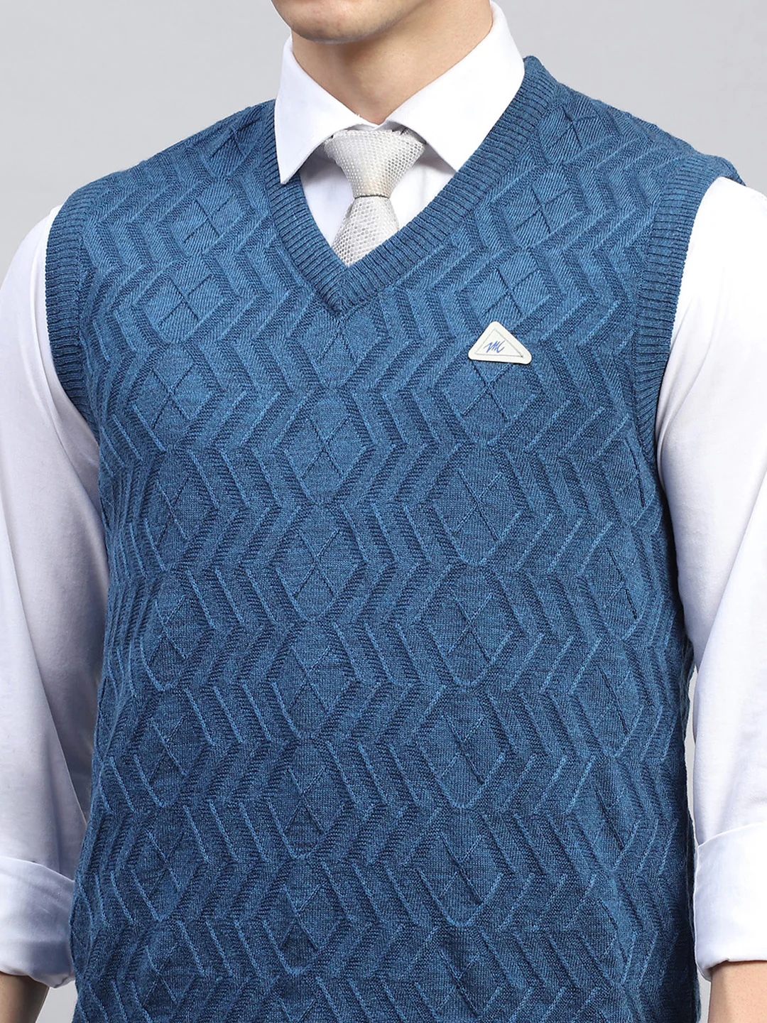 Men Blue Self Design V Neck Sleeveless Sweater - Image 6